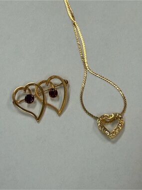 Vintage gold tone & crystal heart pendant & brooch set
